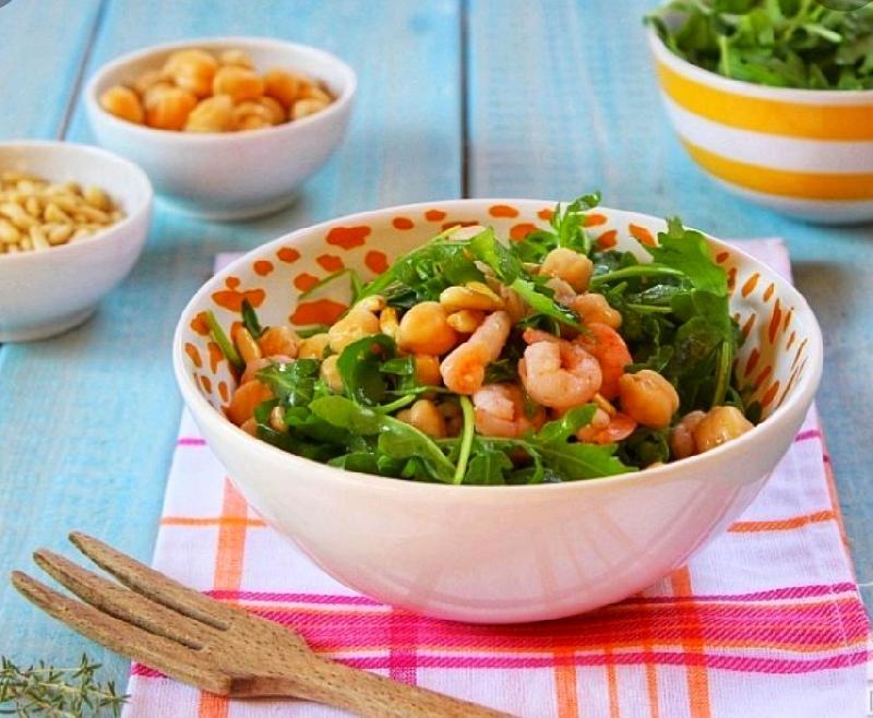 INSALATA DI SALMONE CON AVOCADO