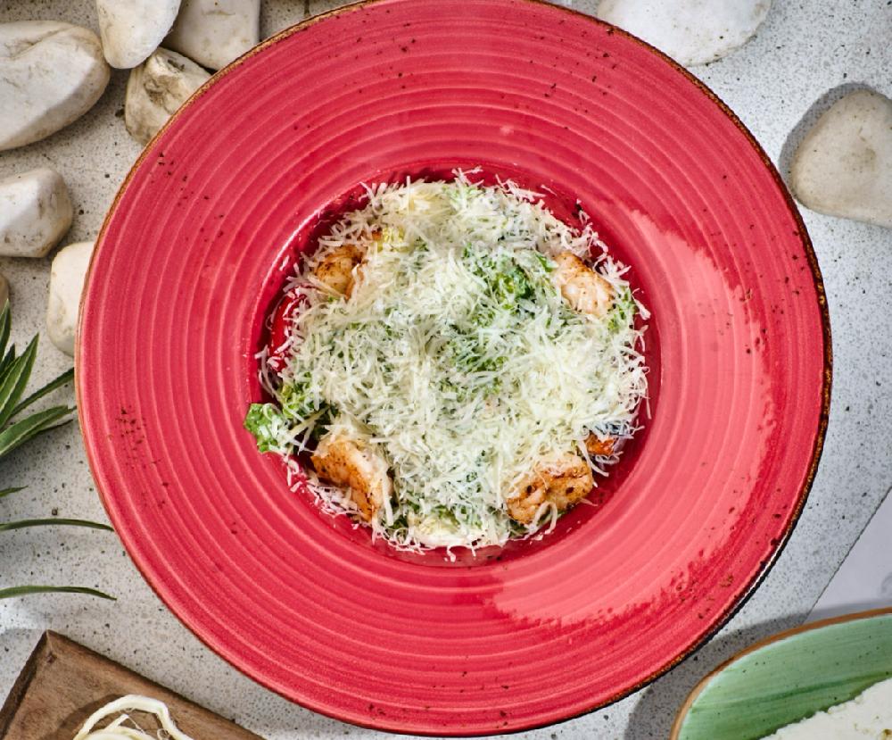 Caesar salad with chicken